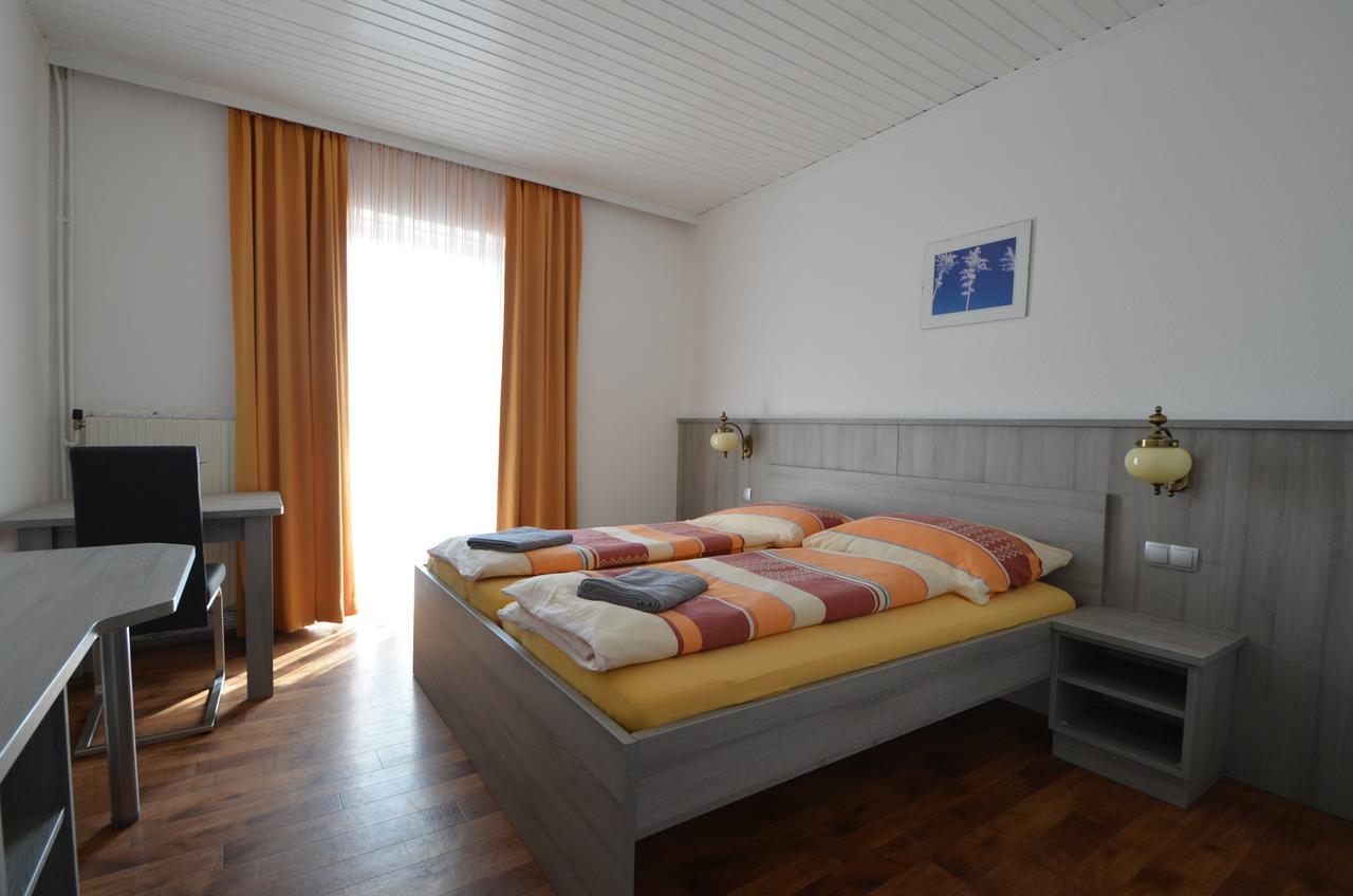 Gasthof Schabschneider Hotel Neulengbach Ngoại thất bức ảnh